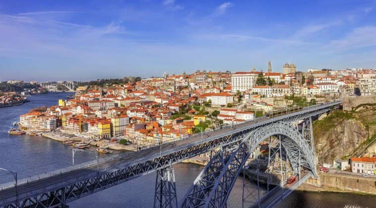 Sightseeing Tours : Porto City Tour 