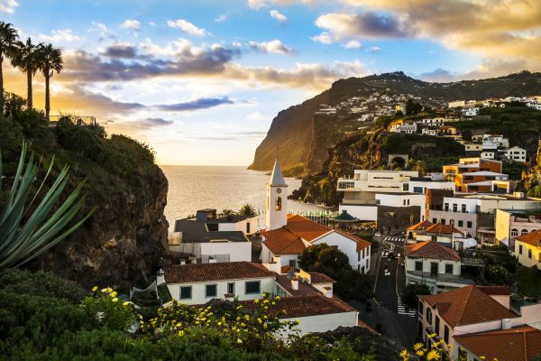 Hop on Hop Off: 2 em 1: Funchal e Câmara de Lobos (24H)