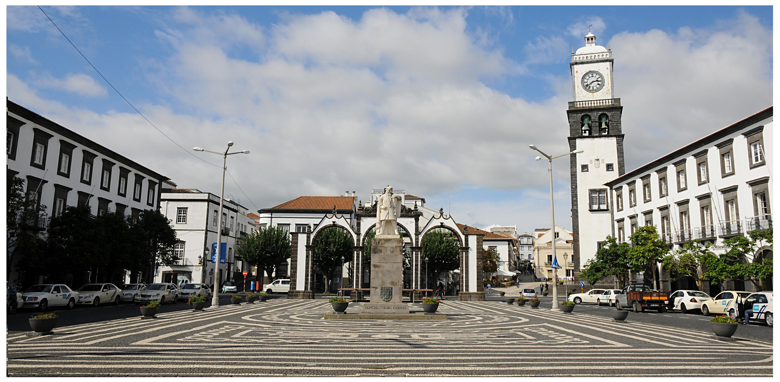 Walking Tour: Ponta Delgada City Tour - Half Day