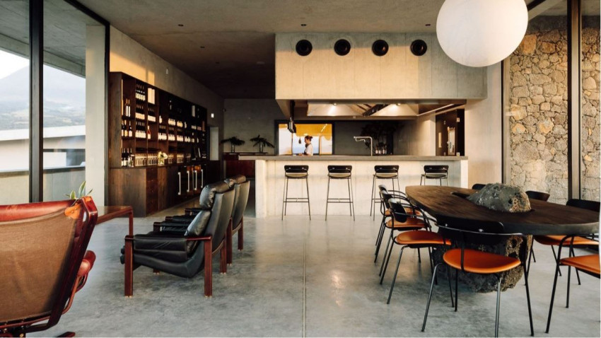 Dinner & Wine Tasting: A Kind of Magic 