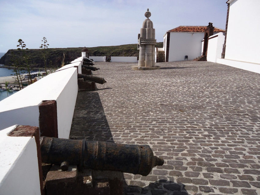 Passeio de Carrinha: Tour de Dia Inteiro