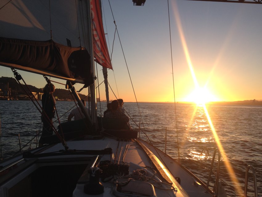 Sailing Boat Tour: Sunset Tour