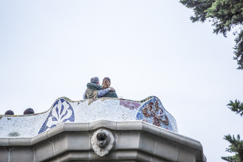 Sightseeing: Park Güell Guided Tour - Skip the Line Ticket