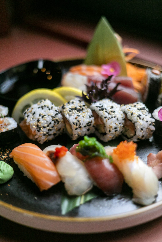 Food & Wine: Sushi Experience