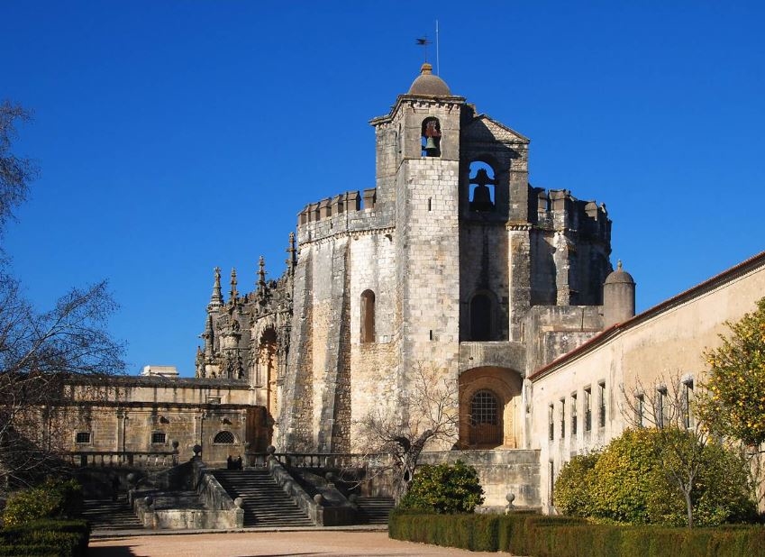 Private Tour: Tomar & Coimbra - Full Day