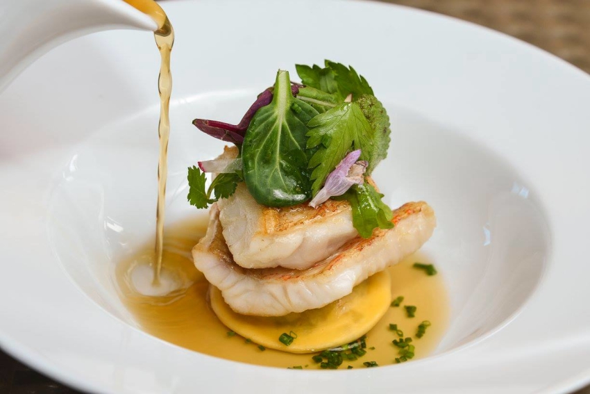 Food & Wine: An Exquisite Tasting Dinner Experience: Tailored Culinary Delights