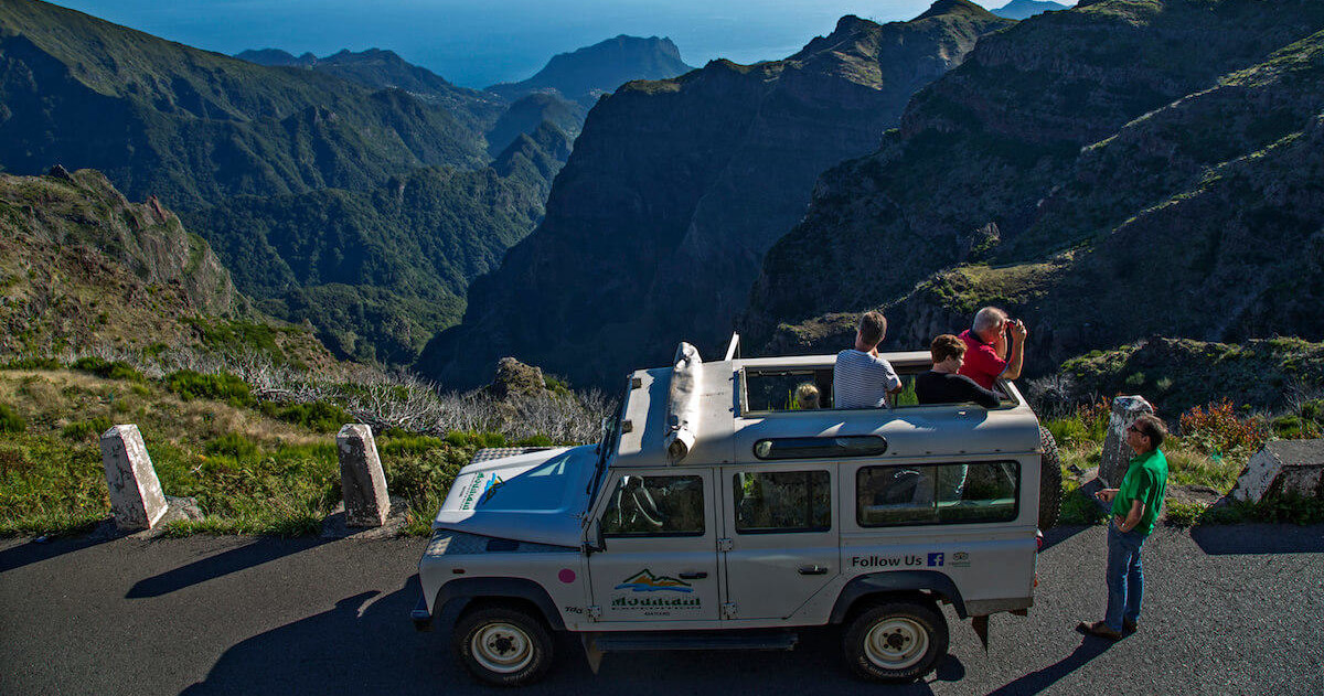 Jeep Tour: Mini–Combo Half-Day Expedition (Jeep tour + Levada Walk)