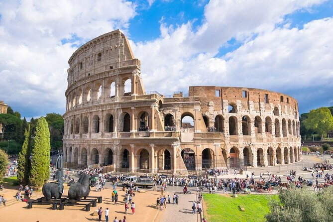Sightseeing Tours: Colosseum, Roman Forum & Palatine Hill Walking Tour