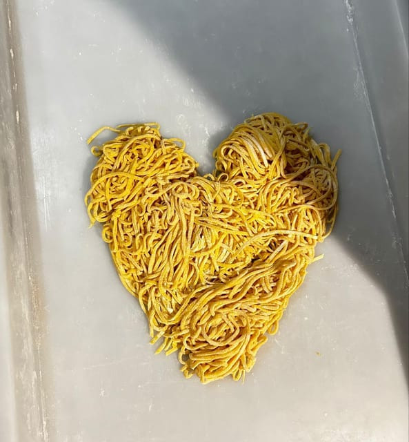 Food & Wine Tours: Rome: Pasta-making class with wine, Limoncello and dessert