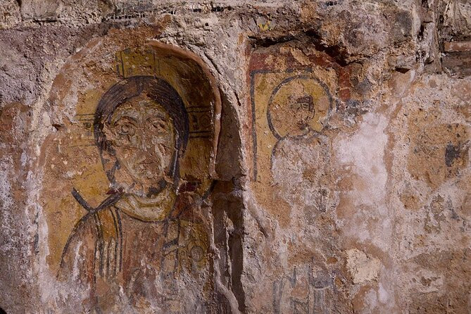 Sightseeing Tours: Crypts and Catacombs of Rome