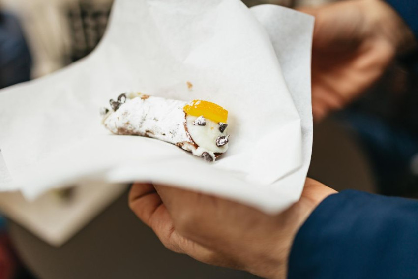 Food & Wine: Palermo: Walking Tour with Street Food and History