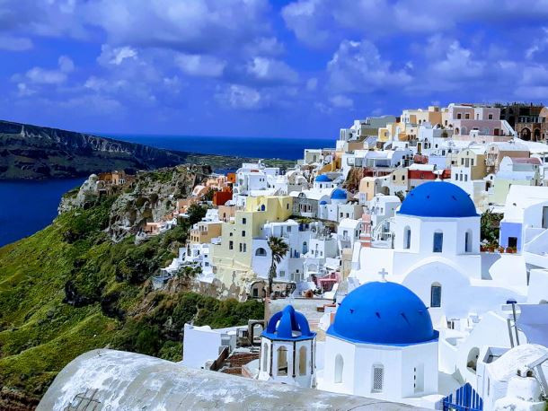 Sightseeing: Chauffer Service: Driver + Car – 3-hour Private service