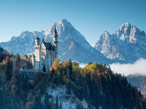 Sightseeing Tours: Munich: Skip-the-Line Neuschwanstein Castle Tour by Train
