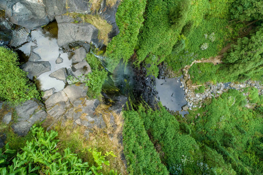 Hiking Tour: Full Day Waterfalls of Nordeste