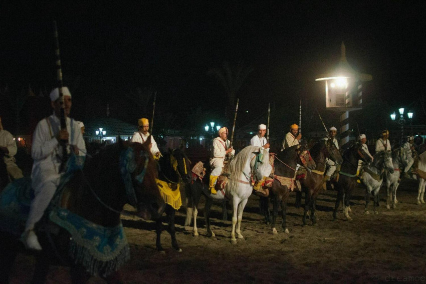 Gastronomia & Vinhos:  Espetáculo de Jantar Fantasia 1001 Noites