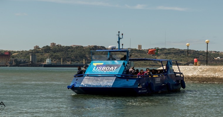 Hop on Hop Off: Boat Tour