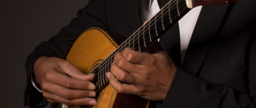 Boat: Bridges, Cellars, Wine Tasting & Fado Dinner