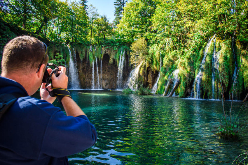 Sightseeing Tours: Plitvice Lakes Guided Group Day Trip