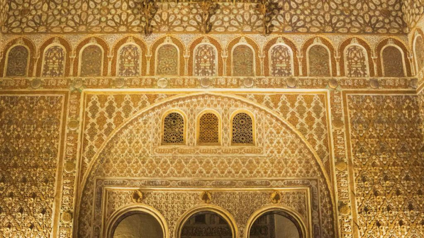 Sightseeing: Monumental Seville: The Royal Alcázar Tour