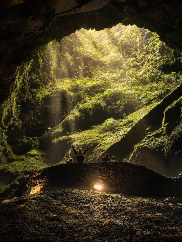 Tours: Tour pelas Grutas - Experiência Subterrânea