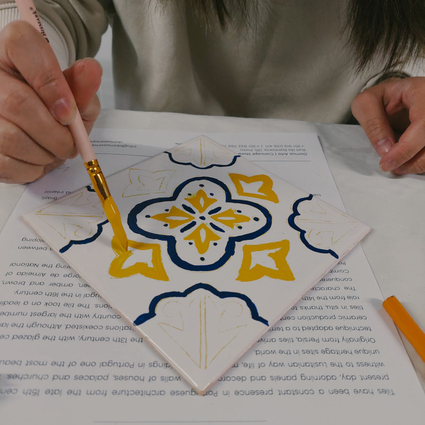 Workshop: Tile Painting in Downtown Porto
