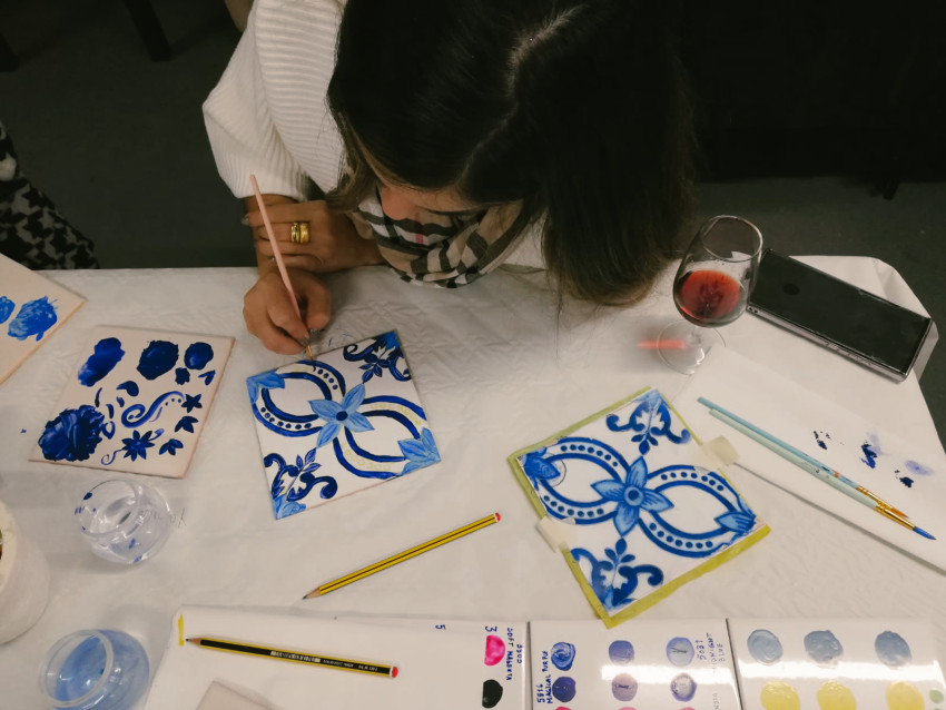 Workshop: Tile Painting in Downtown Porto