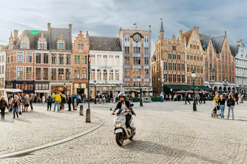 Cultural: Amsterdam: Brussels & Bruges Day Tour