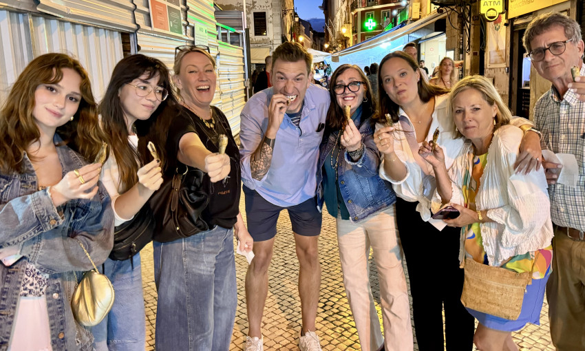 Walking Tour: Lisbon Foodies Small-Group Walk