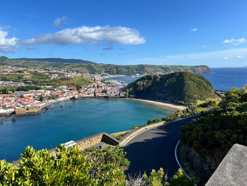 Passeio Turístico: Excursão Regular de Dia Inteiro