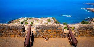 Passeio Guiado: Shore Excursion: 3-Hour Praia & Cidade Velha Historic Tour