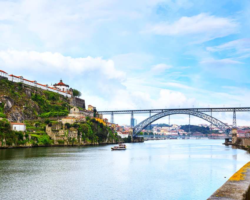 Cruise:  Six Bridges with a Glass of Port Wine