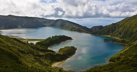 Passeio de Carrinha: Lagoa do Fogo - Meio Dia