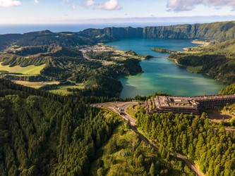 Van Tour: Sete Cidades & Lagoa do Fogo - Full Day