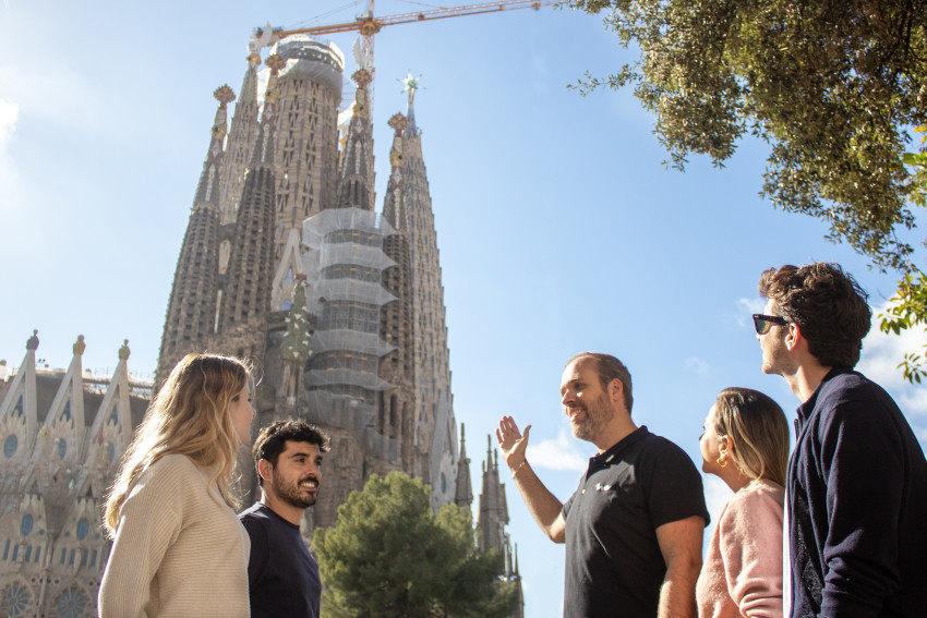 Sightseeing: O melhor de Barcelona: Entrada Rápida na Sagrada Família - Grupo Pequeno