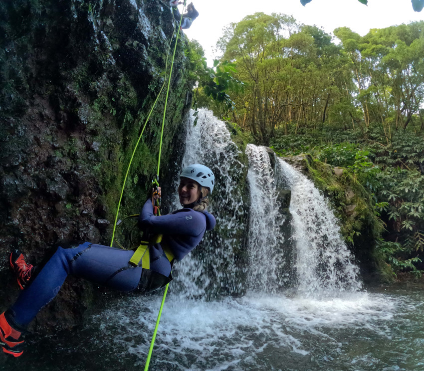 Canyoning: Ribeira dos Caldeirões - Half Day