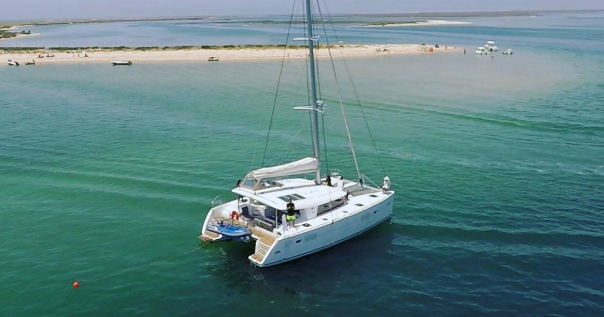 Boat: Private Catamaran Half Day Boat Tour - Ria Formosa