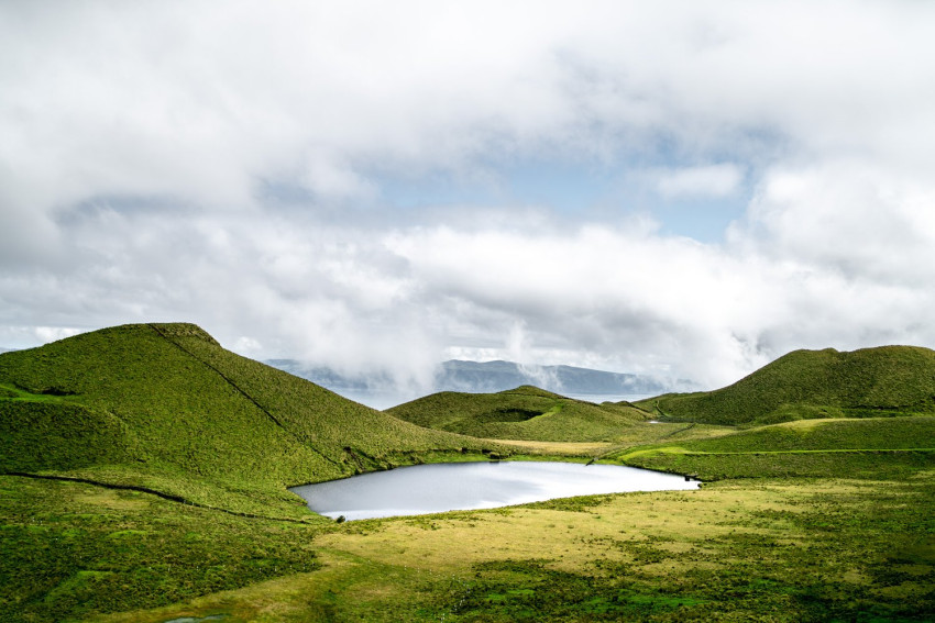 Pequenos Grupos: Tour de Meio Dia aos Lagos e Vulcões