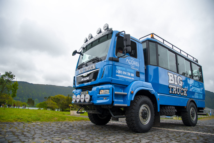 Bus tour: Meio dia Big Truck - Lagoa do Fogo e Ribeira Grande