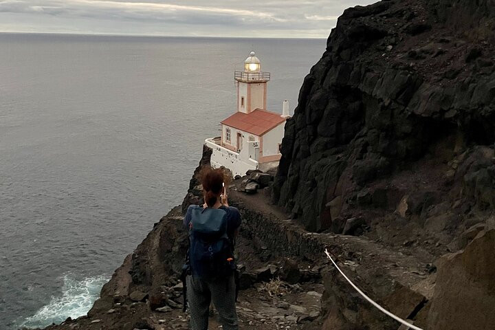 Trilho: Caminhada ao Pôr do Sol até o Farol Dona Amélia