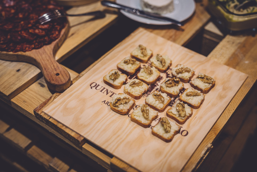 Food & Wine: Wine Slow Pace - Walking Tour of the Estate & Gold Range Tasting