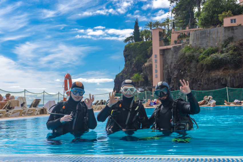 Try Scuba Diving: Experience for Beginners