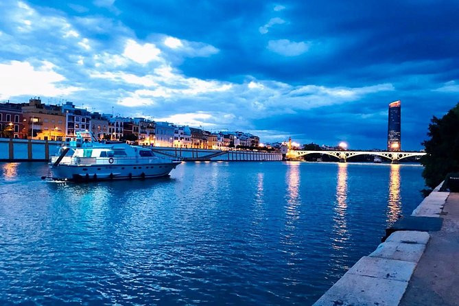 Sightseeing Tour: Guadalquivir Cruise