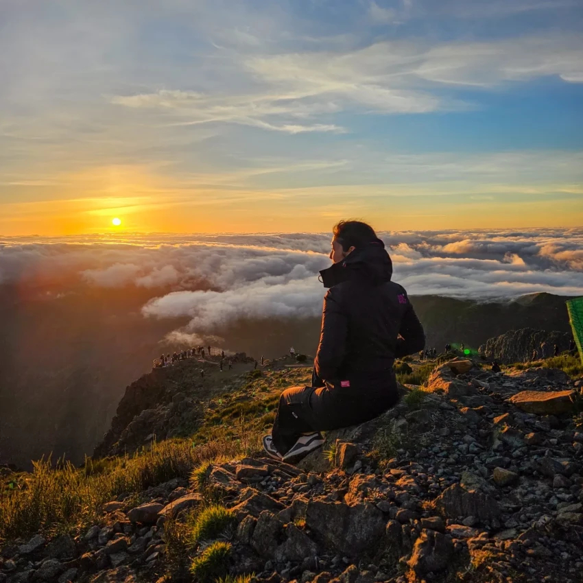 Exclusive Sunrise Hike: Pico Areeiro-Pico Ruivo Drone Footage