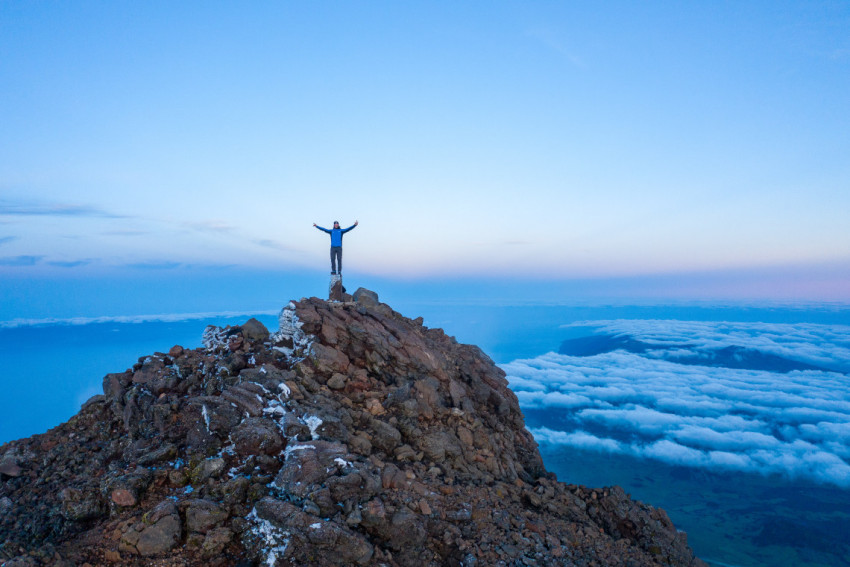 Climbing Pico mountain: During the day