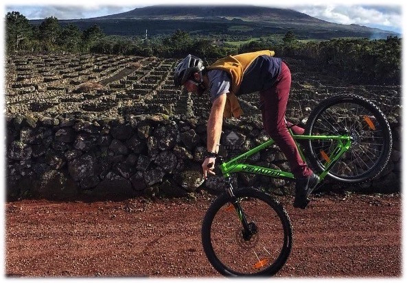 Passeios de Bicicleta: Passeios de Bicicleta pelos Vulcões