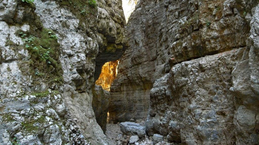 Walking Tour: Imbros Gorge - Half Day