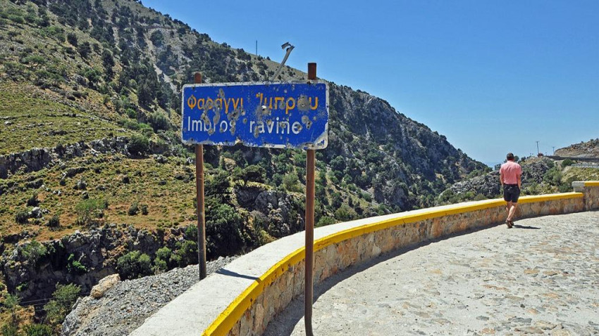 Walking Tour: Imbros Gorge - Half Day