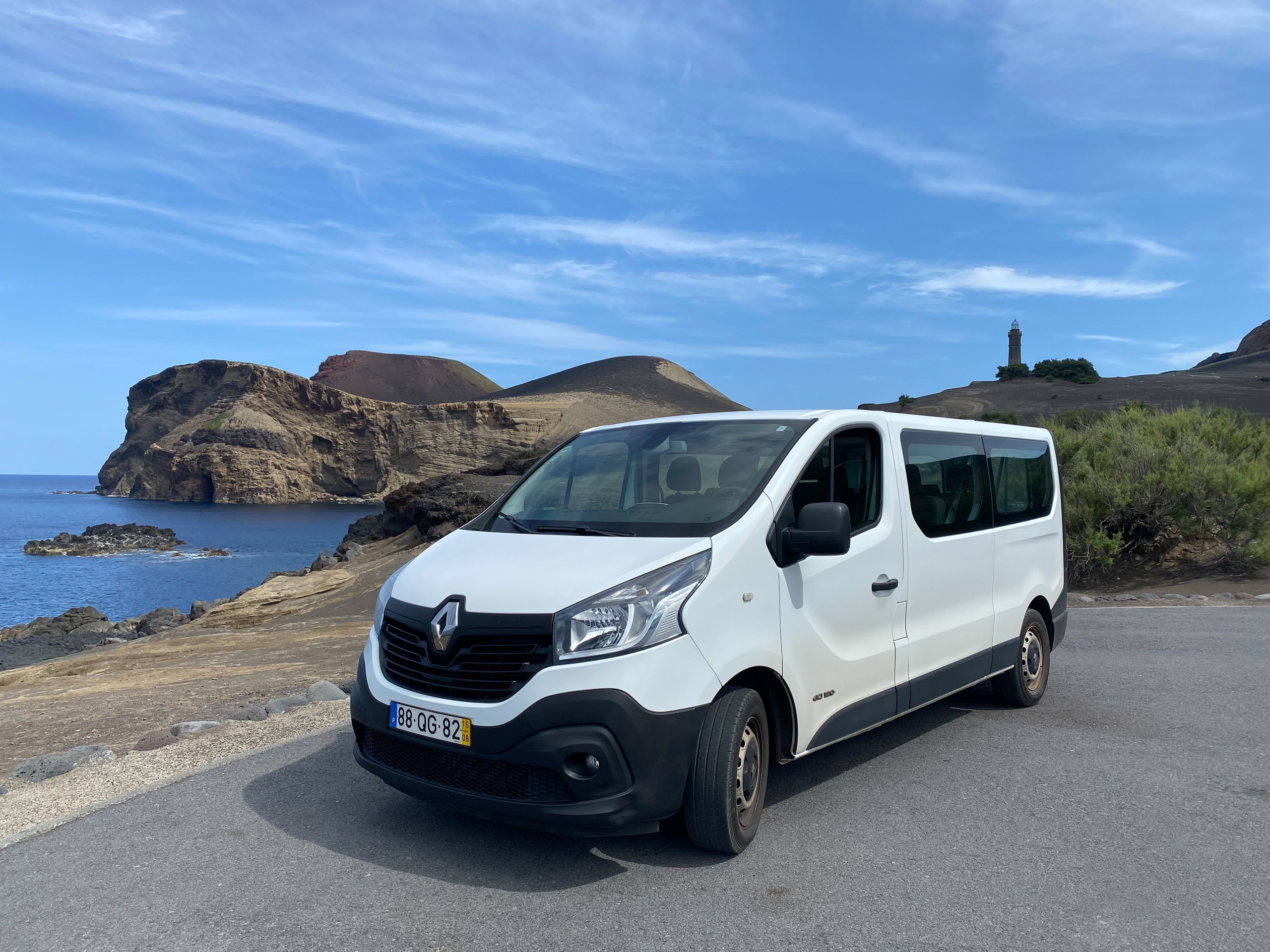 Tour de Carrinha: Excursão de Dia Inteiro na Ilha