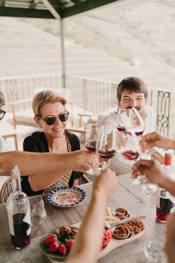 Food & Wine: Guided Visit & Wine Tasting: Churchill's with Cheese Pairing