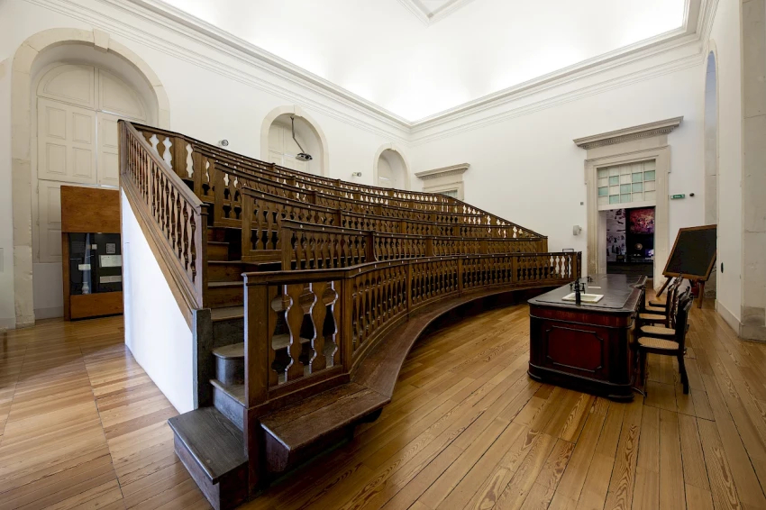 Private: Walking Tour: Coimbra University